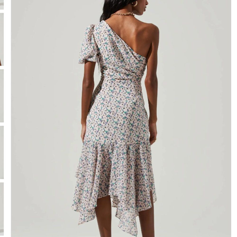 Astr One-Shoulder Floral Dress - White and Blue - Picture 6 of 14